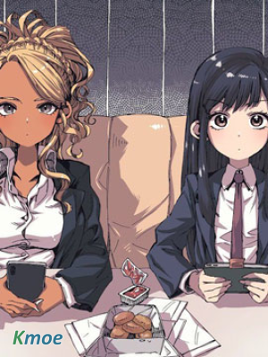 美食廣場的女高中生們在說啥